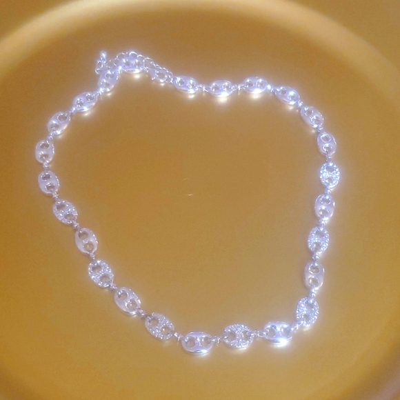 Silver chain - Picture 1 of 4